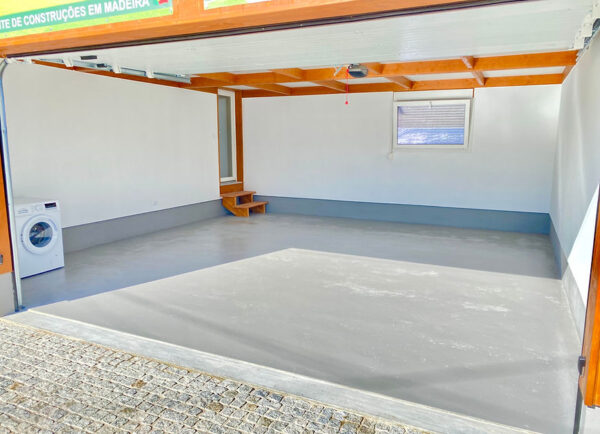 Maison modulaire T4 en bois 193 m² – 4 chambres, 3 salles de bain, garage et terrasse – Style moderne – Image 7