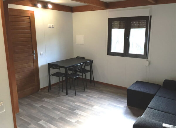Maison mobile T1 de 33 m² – Style rustique, 1 chambre, compacte et chaleureuse – Image 4