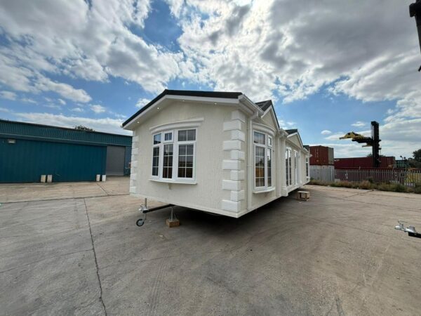 Maison mobile T2 MSWBYR2 – 40 m², 2 chambres, livraison rapide & installation incluse – Image 2