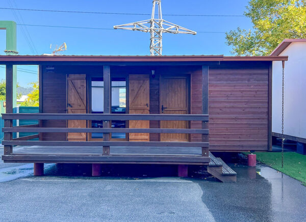 Maison mobile T1 de 42 m² – Style rustique, 1 chambre, avec salon et cuisine ouverte – Image 7
